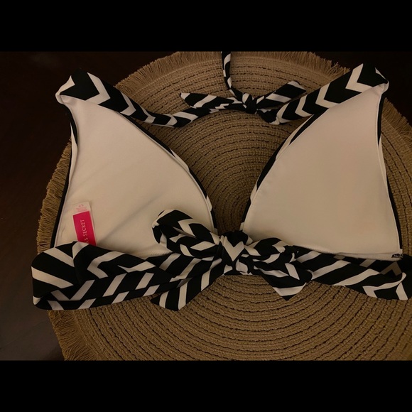 SOLD Victoria’s Secret Striped Halter Push up Swim Top - Picture 6 of 7